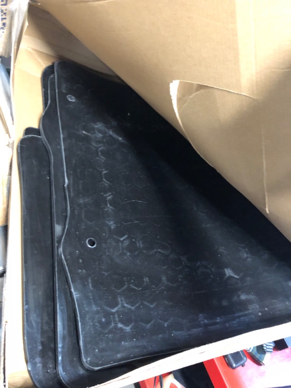 Photo 2 of Car Floor Mats Replacement for Nissan Altima