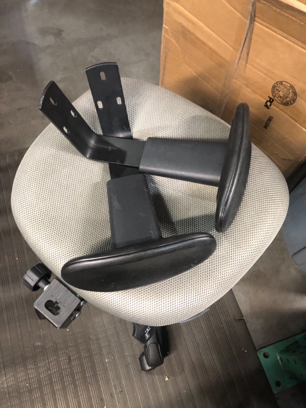 Photo 4 of *FOR PARTS ONLY* READ NOTES
Porthos Home Walen Office Chair, Height Adjustable Mesh Back and Lumbar Support, Three Levers for Adjusting Seat Height, Tilt Angle and Locking Tilt, 360-degree Swivel (Home Office or Small Office)