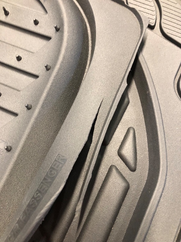 Photo 1 of *FOR PARTS ONLY****(READ NOTES)
Motor Trend - MT-923-BK 923-BK Black FlexTough Contour Liners-Deep Dish Heavy Duty Rubber Floor Mats for Car SUV Truck & Van-All Weather Protection, Universal Trim to Fit Full Set Black