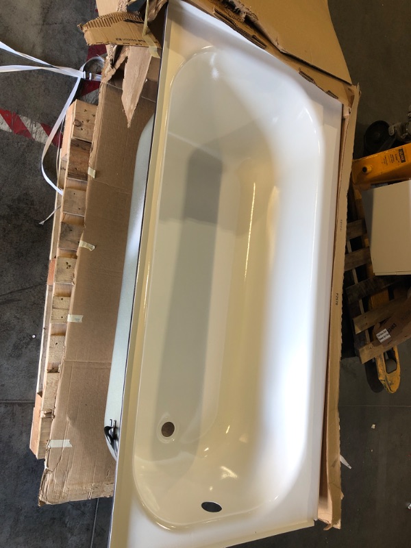 Photo 4 of (MINOR DAMAGE/ SEE NOTES) maui porcelain enameled comfort bathtub 60"L X 30"W X 16-5/8"H