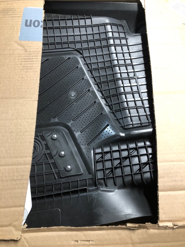 Photo 2 of Genuine 2013-2016 LR4 All Weather Rubber Mat Set