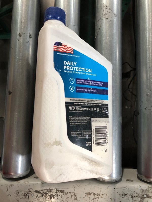 Photo 1 of Valvoline Daily Protection 10W-40 Conventional Motor Oil 1 QT Conventional 1 QT 10W-40