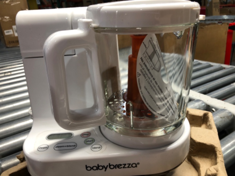 Photo 3 of *UNTESTED* Baby Brezza One Step Glass Baby Food Maker – Cooker and Blender to Steam and Puree Baby Food for Pouches in Glass Bowl - Make Organic Food for Infants and Toddlers – 4 Cup Capacity Glass Food Maker (New)