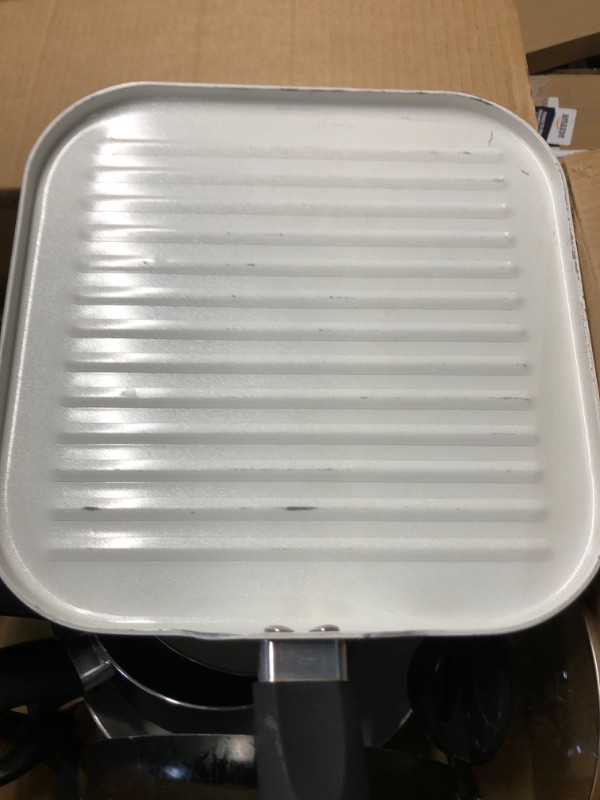 Photo 1 of *SEE PICS/NOTES* Oster Herstal Aluminum Cookware Set with Ceramic Non-Stick and Soft Touch Bakelite Handle with Tempered Glass Lids, 11-Piece, Black w/White Interior