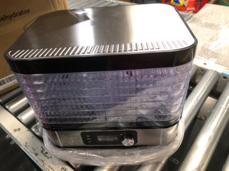 Photo 2 of **NONREFUNDABLE**FOR PARTS R REPAIR**SEE NOTES**
VIVOHOME Electric 400W 8 Trays Food Dehydrator Machine with Digital Timer and Temperature Control for Fruit Vegetable Meat Beef Jerky Maker BPA Free 13.5 Inch - 8 Trays Silver