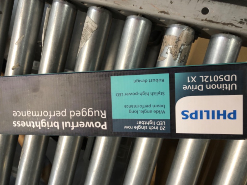 Photo 1 of Philips Automotive Lighting Ultinon Drive LED Light Bar 20” Single Row