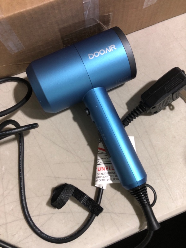 Photo 2 of (tested)(functional) Ionic Hair Dryer, DOOAIR 1875W Blow Dryer with Diffuser and Concentrator, Professional Hair Dryer