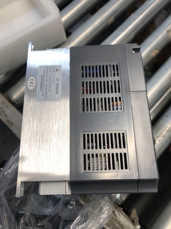 Photo 1 of Huanyang Vector VFD Variable Frequency Drive ,Single to 3 Phase,7.5kW 10HP 220V AC 34A for Motor Speed Control ,GT Series