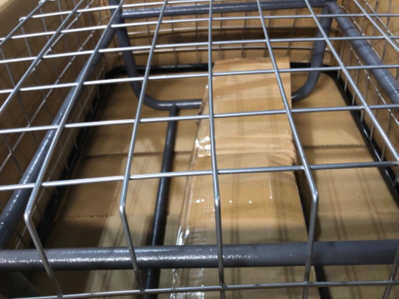 Photo 2 of VEVOR Wire Laundry Cart, 2.5 Bushel Wire Laundry Basket with Wheels, 21''x27''x27.5'' Commercial Wire Laundry Basket Cart, Steel Frame with Chrome Finish, 4inch Casters, Wire Basket Cart For Laundry 2.5 Bushel--21''x27''x27.5''