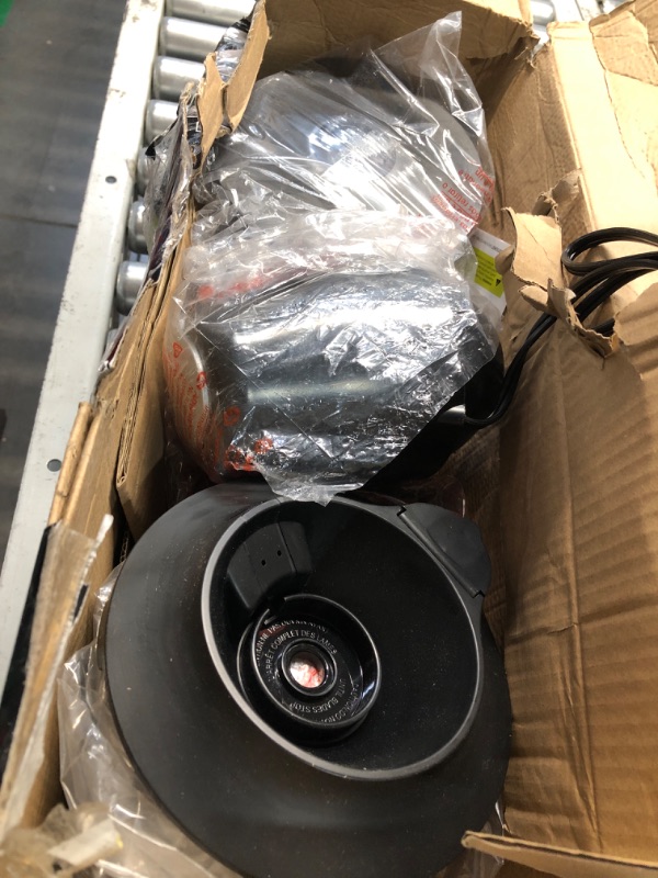 Photo 1 of Ninja QB1004 Blender/Food Processor with 450-Watt Base, 48oz Pitcher, 16oz Chopper Bowl, and 40oz Processor Bowl for Shakes, Smoothies, and Meal Prep