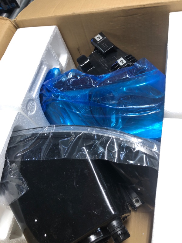 Photo 1 of ADCARLIGHTS 2001-2007 Caravan Headlight Assembly for 01-07 Dodge Grand Caravan ,01-07 Chrysler Town & Country Clear Lens Chrome Housing with Amber Reflector Headlamp Replacement Left and Right