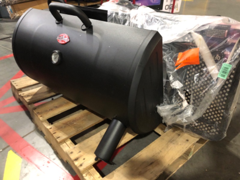 Photo 6 of **PARTS ONLY DOES NOT FUNCTION NON- REFUNDABLE SEE NOTES**
Smokin' Champ Charcoal Grill Offset Smoker in Black