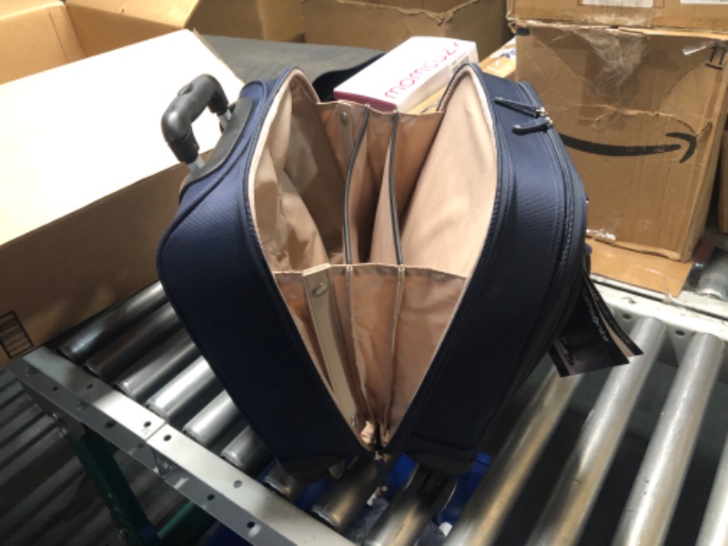 Photo 6 of ***DAMAGED - HANDLE BROKEN - SEE PICTURES***
Samsonite Womens Women's Spinner Mobile Office One Size Midnight Blue