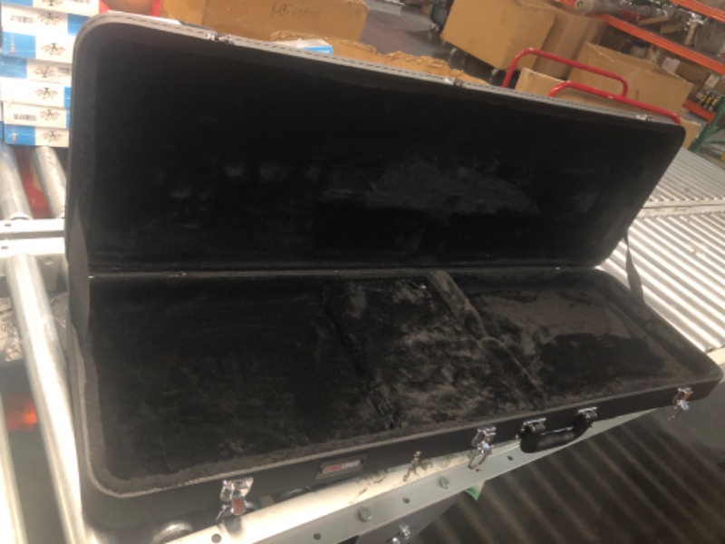 Photo 1 of (READ FULL POST) Gator GC-BASS Deluxe Bass Guitar Case