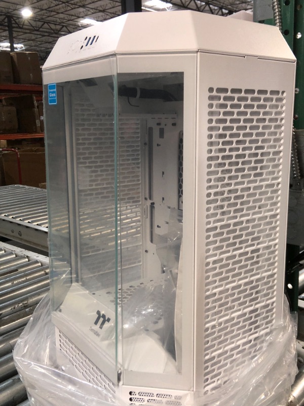 Photo 2 of Thermaltake Tower 300 Snow Micro-ATX Case; 2x140mm CT Fan Included; Support up to 420mm Radiator; Horizontal Display Capable with Optional Chassis.

