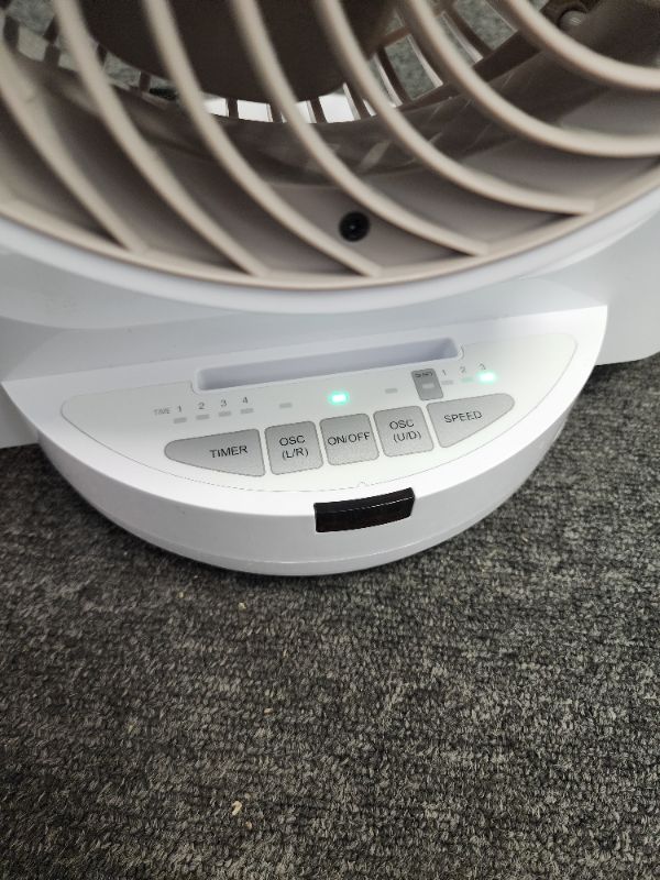 Photo 3 of Ozeri Brezza III Dual Oscillating 10" High Velocity Desk Fan,White