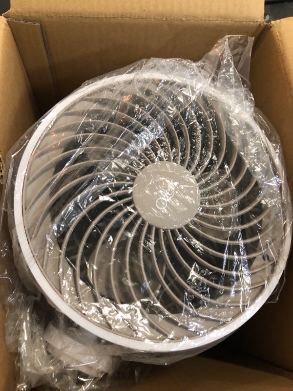 Photo 4 of Ozeri Brezza III Dual Oscillating 10" High Velocity Desk Fan,White