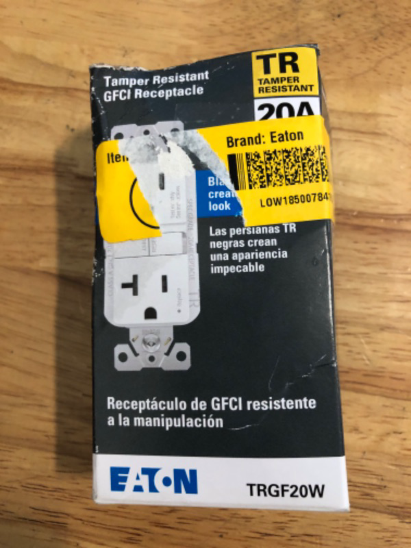 Photo 2 of Eaton 20-Amp 125-volt Tamper Resistant GFCI Residential Decorator Outlet, White