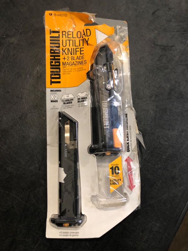 Photo 2 of TOUGHBUILT Reload Utility Knife with 2 Mags 3/4-in 10-Blade Retractable Utility Knife with On Tool Blade Storage