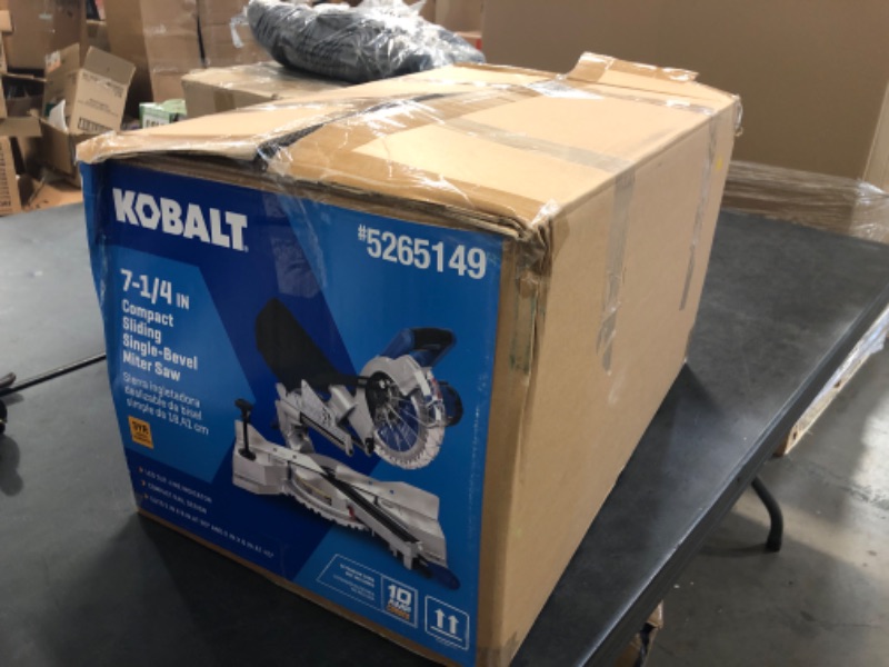 Photo 3 of Kobalt Compact 7-1/4-in 10-Amp Single Bevel Sliding Compound Corded Miter Saw