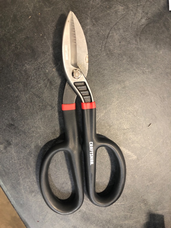 Photo 2 of CRAFTSMAN 1055 Straight Cut Snips