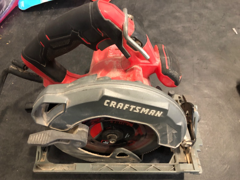 Photo 2 of CRAFTSMAN V20 RP 20-volt Max 7-1/4-in Brushless Cordless Circular Saw (Bare Tool)