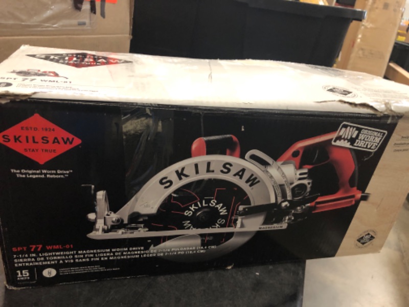 Photo 3 of SKILSAW 15-Amp 7-1/4-Inch Lightweight Worm Drive Circular Saw with 6.5 AMP Electric 3-1/4 Inch Corded Planer (SPT77WML-01 & PL201201)