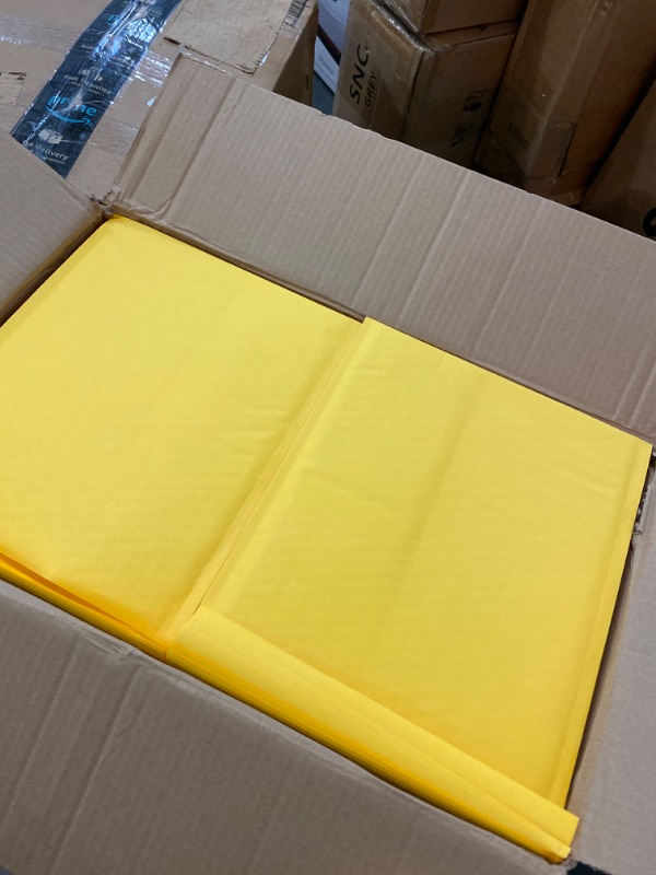 Photo 2 of Yens Kraft Bubble Mailers 9.5x11.5 100 Pack Self Seal Adhesive Shipping Bags, Cushioning Padded Envelopes for Shipping, Mailing, Packaging Useable 100 pcs
