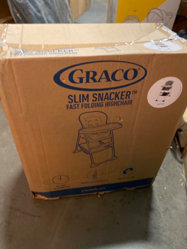 Photo 3 of Graco Slim Snacker 2-in-1 High Chair - Whisk