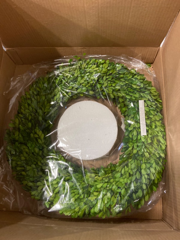 Photo 2 of Boxwood Wreath X-Larger 22 inch Preserved Nature Boxwood Wreath Home Decor Stay Fresh for Years for Door Wall Window Party Décor Spring Summer Fresh Green Wreath
