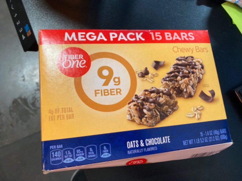 Photo 2 of Fiber One Chewy Bars, Oats & Chocolate, Fiber Snacks, Mega Pack, 1.4 Ounce (Pack of 15) 15 Count (Pack of 1)