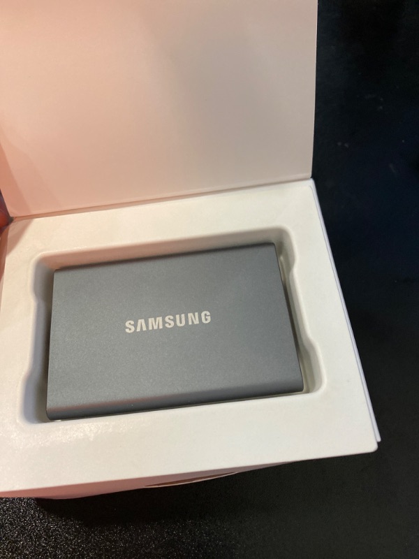 Photo 2 of SAMSUNG SSD T7 Portable External Solid State Drive