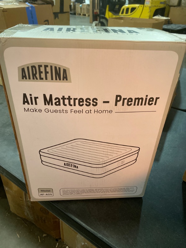 Photo 3 of Airefina Full Size Air Mattress 18" with Built-in Pump, Double Inflatable Mattress with Quick-Inflation, Blow Up Mattress with Flocked Surface for Home & Camping, Portable Airbed 75x54x18in, 650lb MAX
