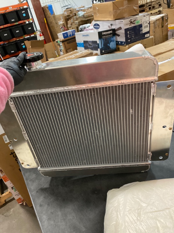 Photo 2 of RADIATOR BN303-WH255 