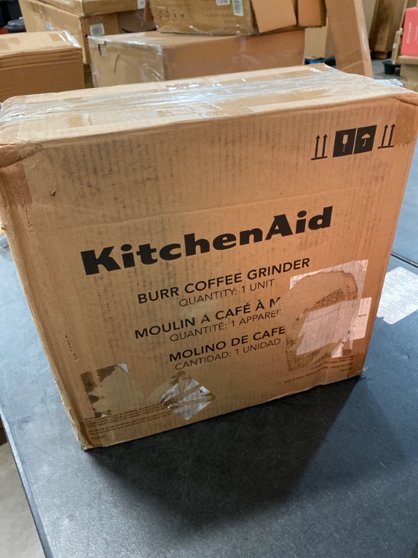 Photo 4 of KitchenAid Burr Coffee Grinder - KCG8433 - Black Matte, 10 Oz
