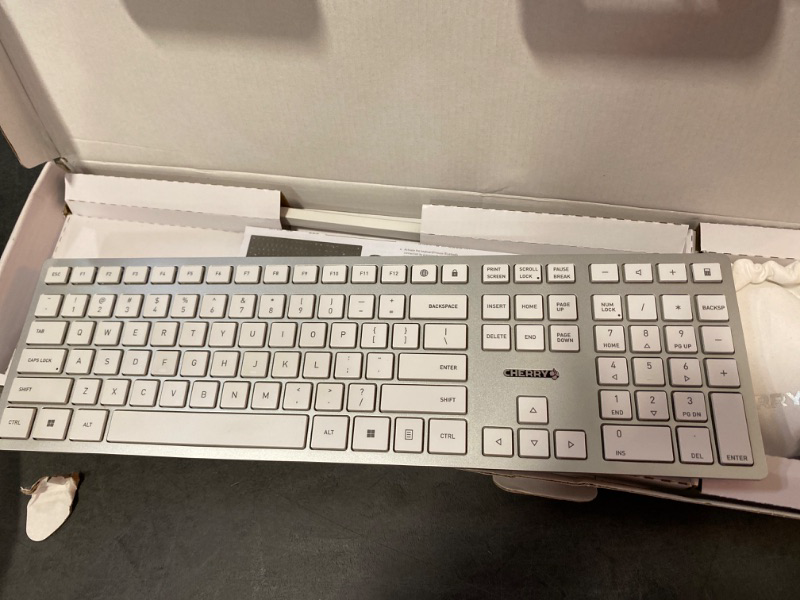 Photo 2 of Cherry KC 6000 Slim Keyboard - USB Interface - English (US) -  Keyswitch (White)
