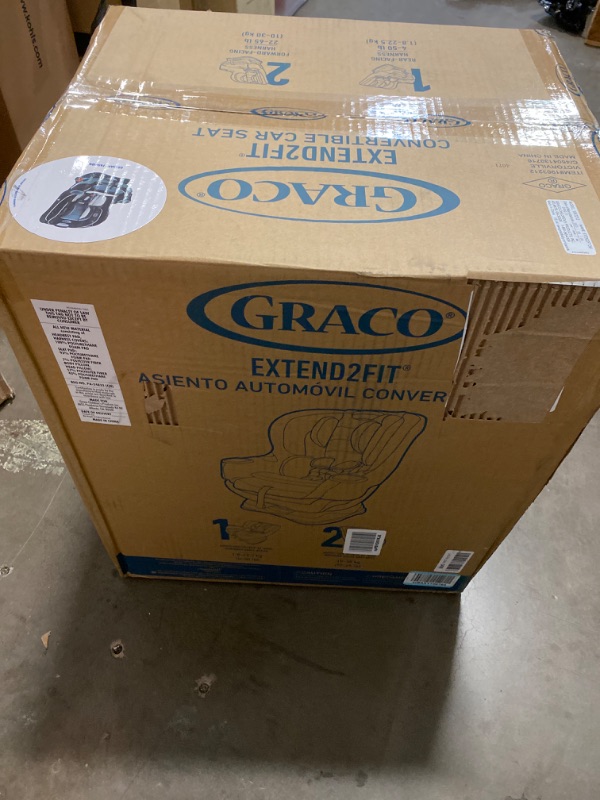 Photo 3 of Graco Extend2Fit Convertible Car Seat, Gotham