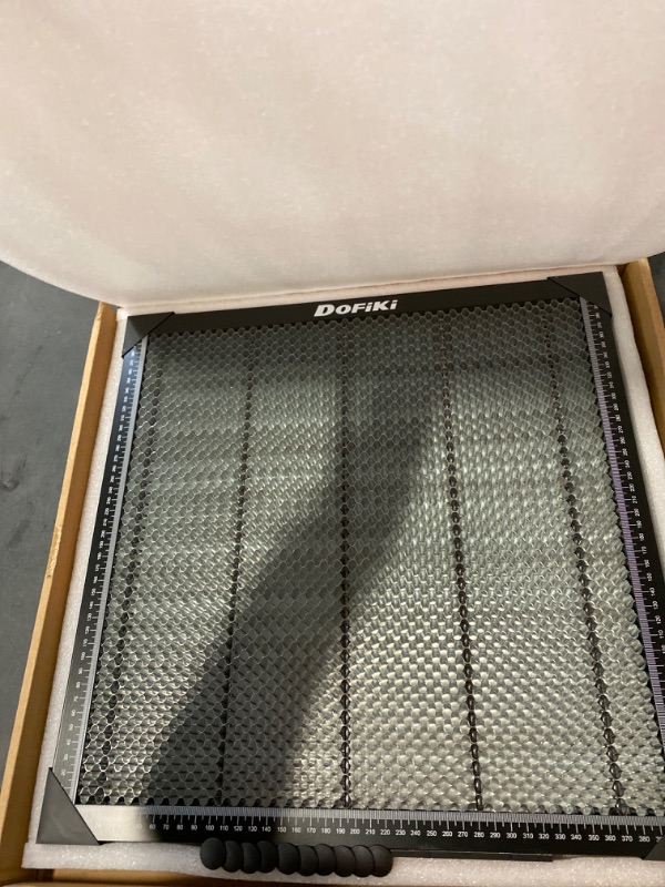 Photo 2 of Dofiki Honeycomb Laser Bed 400mm x 400mm Steel Honeycomb Cutting Mat for Laser Engraver Cutter Tray, Honeycomb Working Size 15.7" x 15.7"