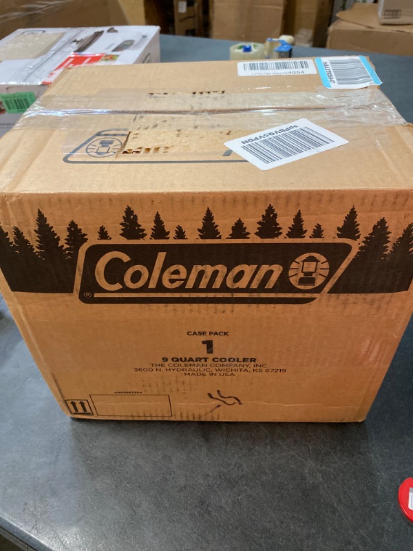 Photo 3 of Coleman Portable Hard Cooler, 9 Quart Ocean Blue