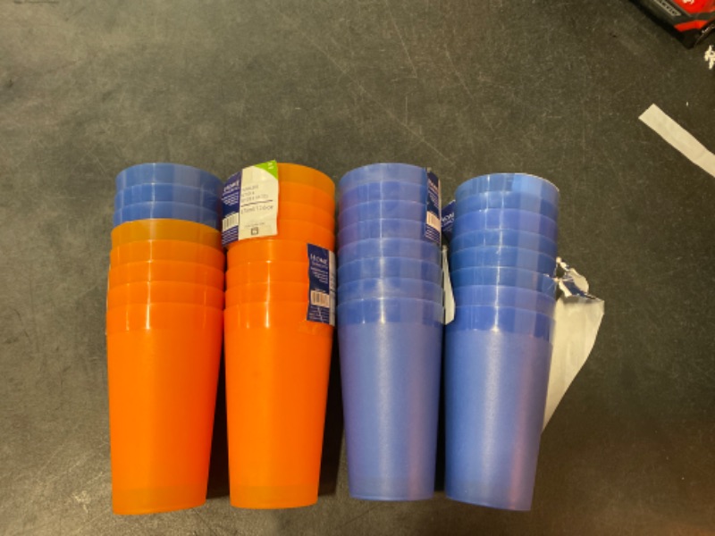 Photo 1 of 32 PIECES Assorted Color Plastic Cups (12oz)