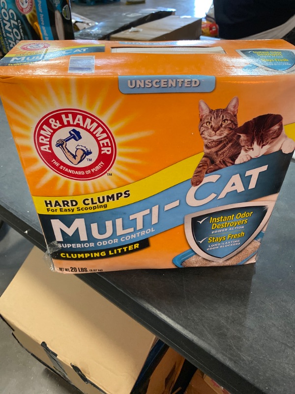 Photo 2 of Arm & Hammer Multi-Cat Clumping Litter Unscented, 20 lb
