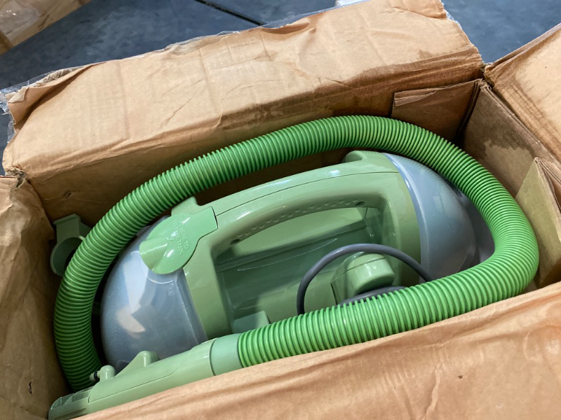 Photo 1 of Little Green 14007 Portable Vacuum Cleaner
