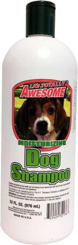 Photo 2 of Bundle:  La's Totally Awesome Moisturizing Dog Shampoo-32 oz + Softsoap Moisturizing Body Wash, Honey Creme and Lavender, 18 Ounce