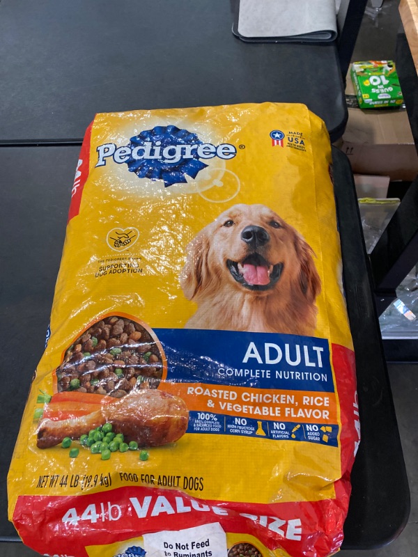 Photo 3 of Bundle: Pedigree Chopped Meaty Ground Dinner with Hearty Chicken Wet Food + Complete Nutrition Roasted Chicken, Rice & Vegetable Flavor Dry Dog Food
