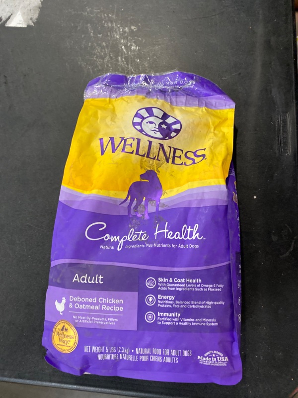 Photo 3 of Wellness Complete Health Dry Dog Food with Grains, Natural Ingredients, Made in USA with Real Meat, All Breeds, For Adult Dogs (Chicken & Oatmeal, 5-Pound Bag)
