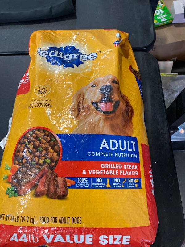 Photo 3 of Pedigree Complete Nutrition Grilled Steak & Vegetable Flavor Dog Kibble Adult Dry Dog Food
