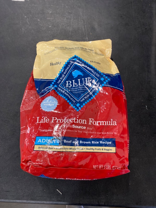 Photo 3 of Blue Buffalo Life Protection Formula Adult Beef & Brown Rice Recipe Dry Dog Food
