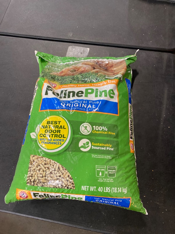 Photo 3 of Feline Pine Non-Clumping Pine Cat Litter - Scented, Low Dust, Natural
