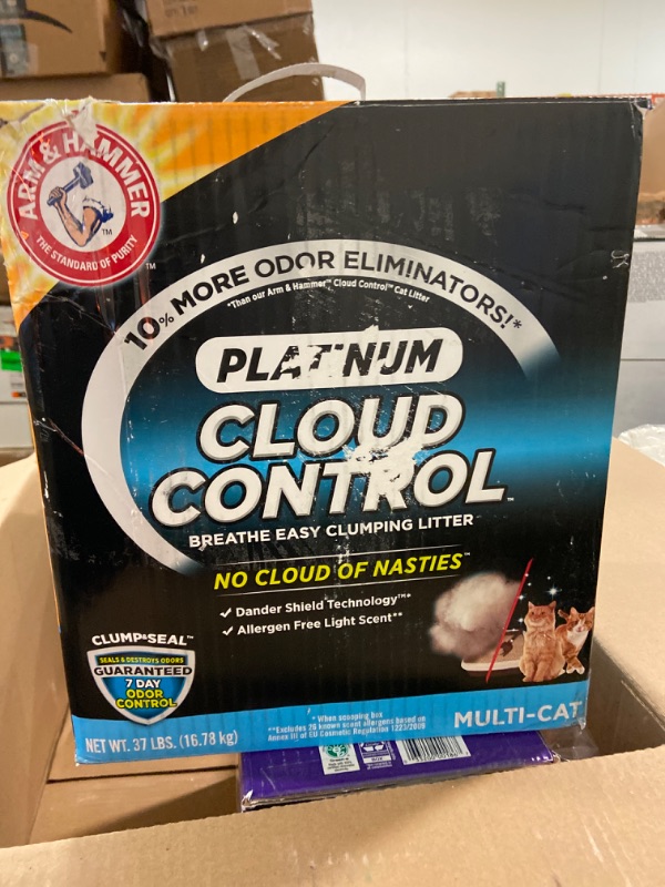 Photo 1 of ARM & HAMMER Cloud Control Platinum Clumping Cat Litter 37LB
