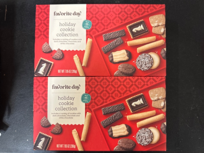 Photo 2 of 2 PACK Holiday Cookie Collection Box - 7.05oz - Favorite Day™
